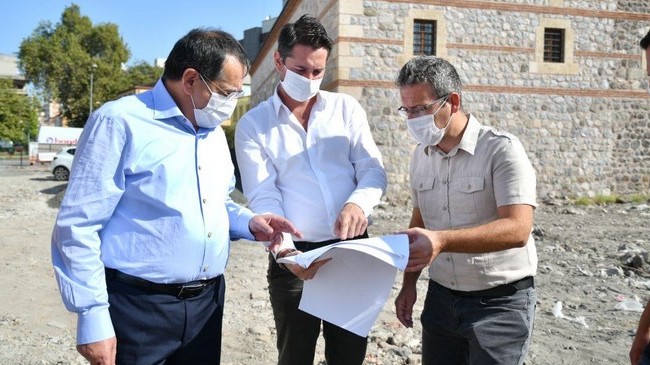 Başkan Demir Saathane Meydanı’nda Çalışmaları İnceledi!