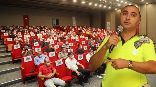 Samsun’da Sürücülere Güvenli Sürüş Eğitimi Verildi!