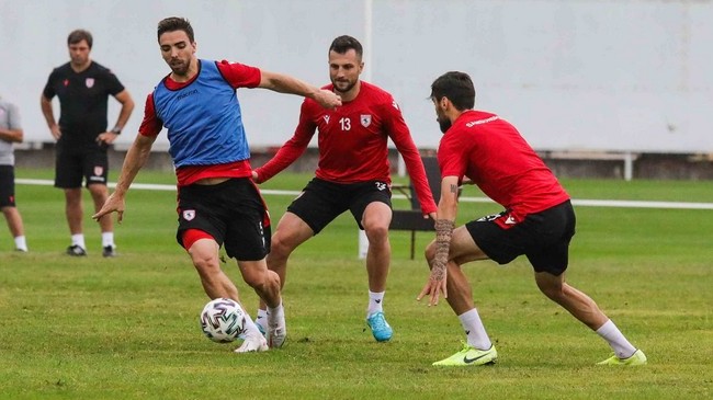 Samsunspor, Ümraniyespor Maçının Taktiğini Çalıştı!