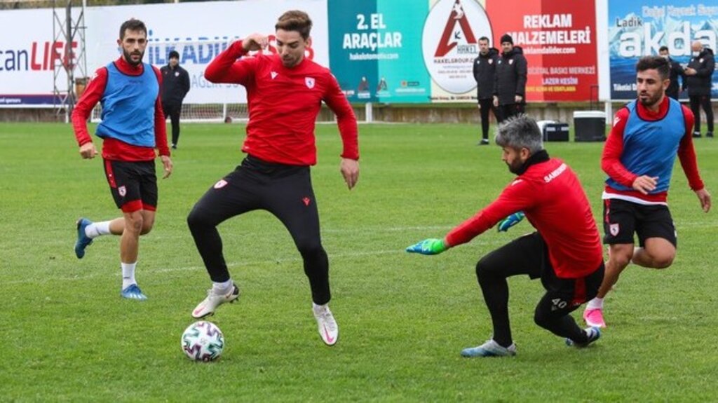 Tomane Takımla Birlikte Çalışmaya Başladı!