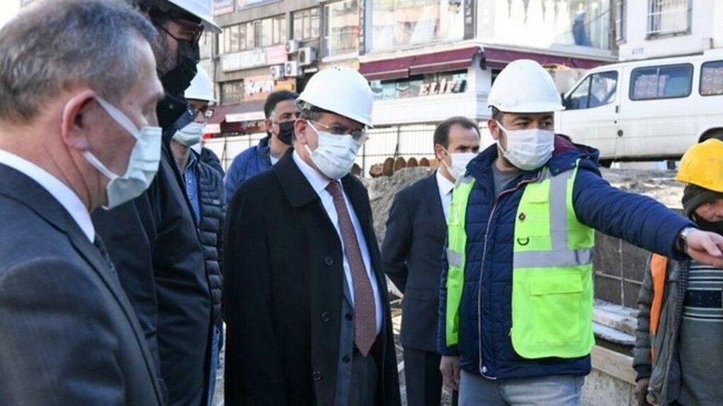 Başkan Demir, Subaşı Meydanı Çalışmalarını İnceledi!