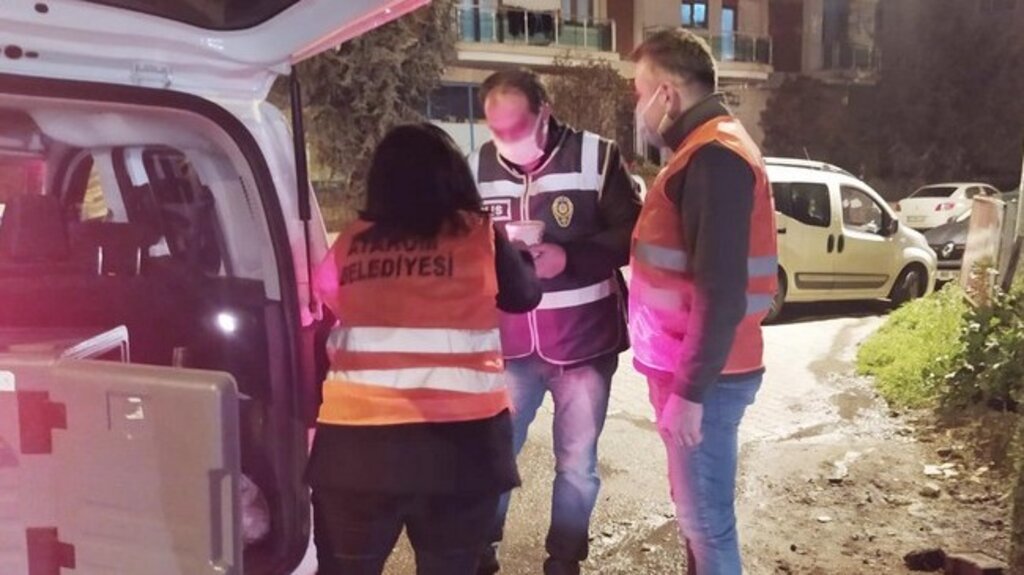 Atakum Belediyesi’nden Polislere Sıcak Çorba İkramı!