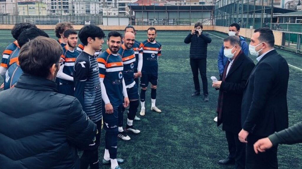 Başkan Deveci’den Atakum Belediyespor’a Ziyaret!