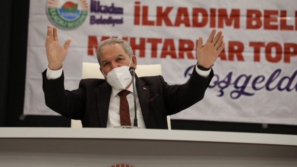 Muhtarlarla Bir Araya Gelen Demirtaş Kanayan Yarasını Açıkladı!
