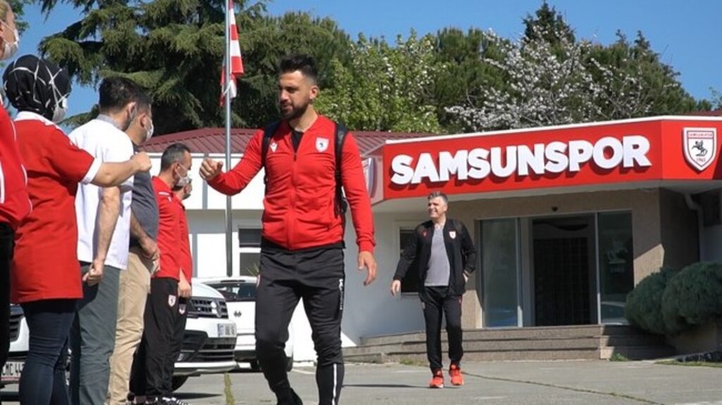 Samsunspor Adana’ya Gitti! Kafilede Kimler Var!