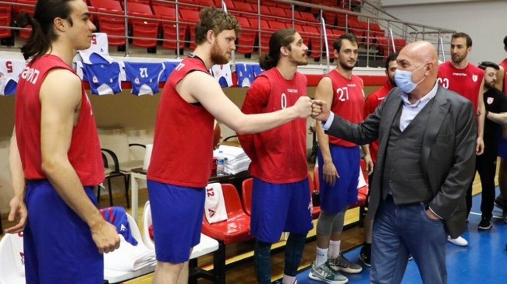 Samsunspor Başkanı Yıldırım Basketbol Şubesiyle Bayramlaştı!