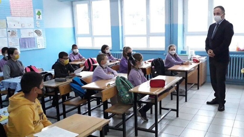 İl Müdürü Esen’den LGS Sınavına Girecek Öğrencilere Tavsiyeler!