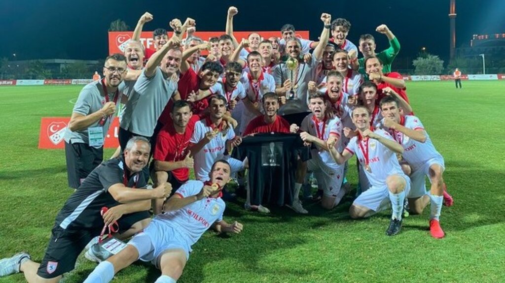 Şampiyonun Adı Yılport Samsunspor!
