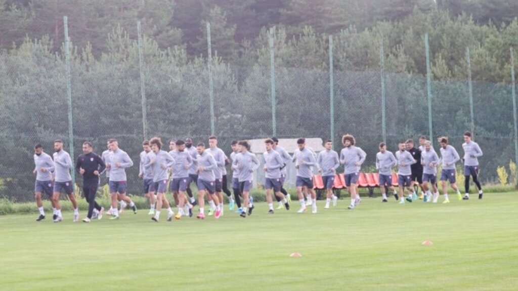 Samsunspor’un Bolu Kampı Başladı! Altıparmak Açıklamada Bulundu…