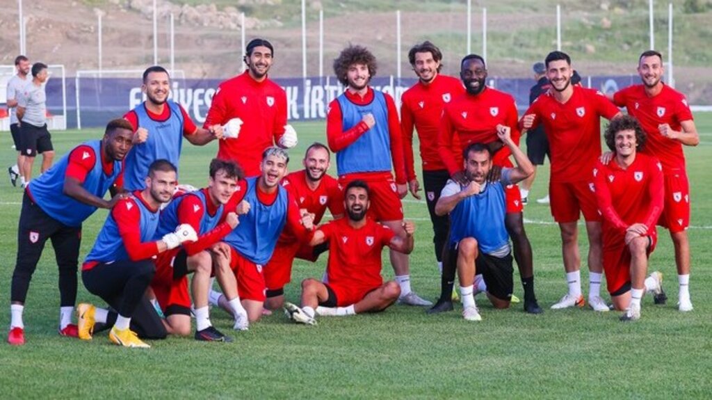 Samsunspor’un Kayseri Kampı Neşe İçinde Geçiyor!