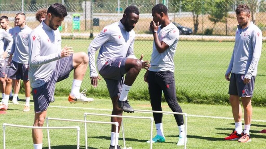Samsunspor Ankara’da Oynayacağı Hazırlık Maçına Hazırlanıyor!