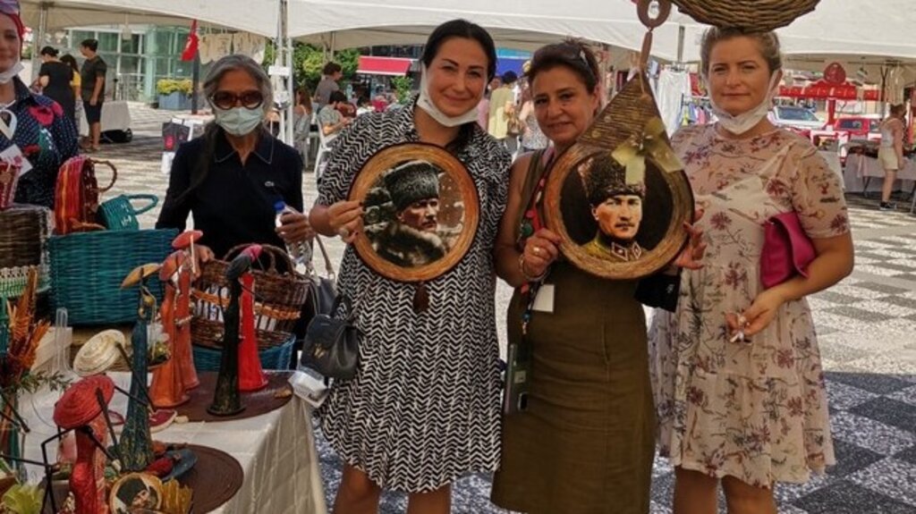 Samsun DEVA Partisi'nden Çarşi 1919 Kadın Emeği Festivaline Ziyaret!