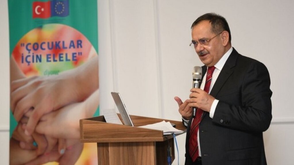 Başkan Demir’den Koruyucu Aile Seferberliği Teklifi!