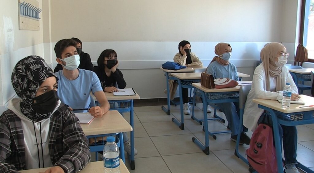 Canik'te YKS Hazırlık Okulu Öğrencileri Ders Başı Yaptı!