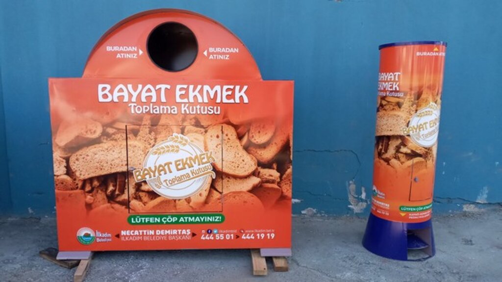 Bayat Ekmek Kutuları Can Dostlara Aş Olacak!