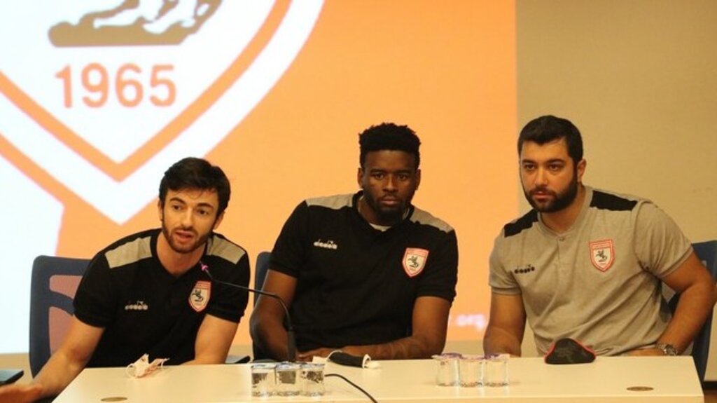 Samsunsporlu Basketbolcular Minik Öğrencilerle Buluştu!