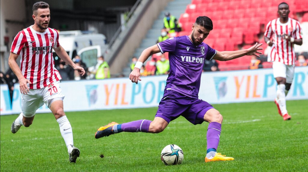 Samsunspor Attı Ama Kazanamadı!