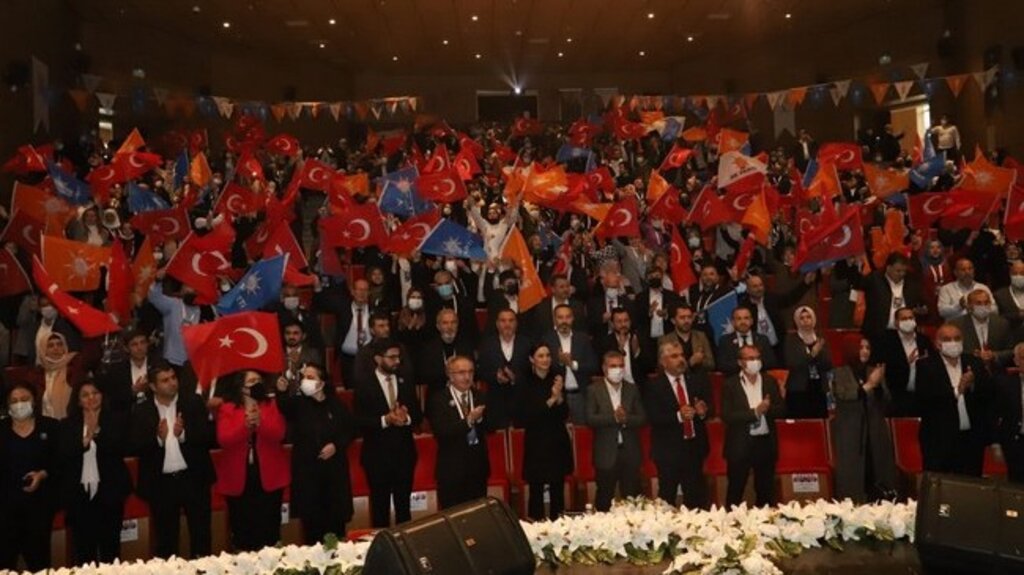 AK Parti Samsun'da Coşkulu Teşkilat Eğitimi!