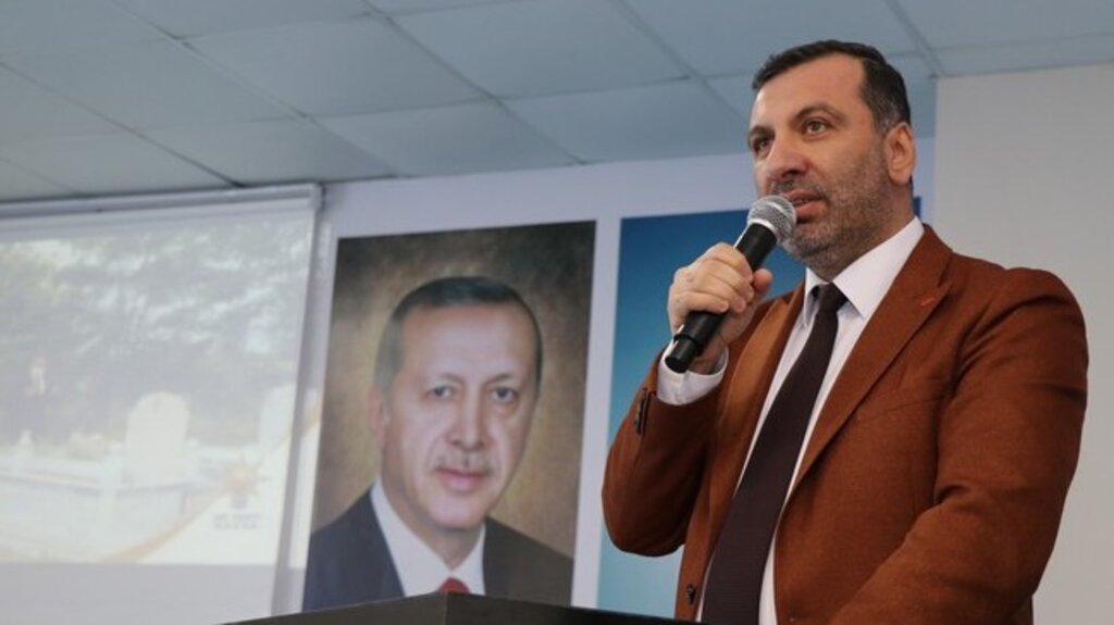Sarıcaoğlu, ‘Liderimizin Yanındayız’!