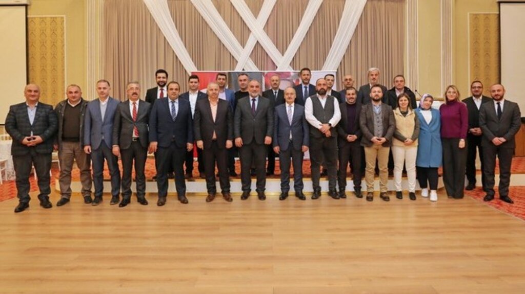 Başkan Sandıkçı’dan Müdürlere Ödül!