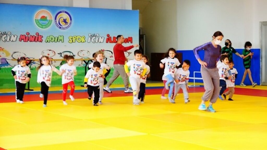 Gelecek İçin Minik Adım Spor İçin İlkadım Projesi Meyvelerini Veriyor!
