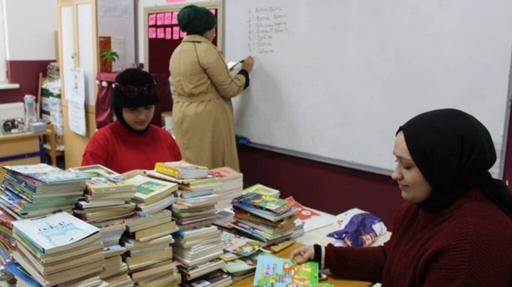 OMÜ Öğrencilerinin 17 İlçeye 17 Kütüphane Projesi Devam Ediyor!