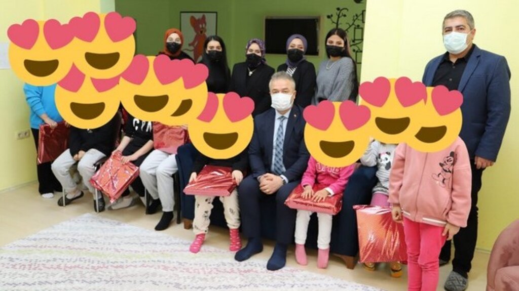 OMÜ’iü Öğrencilerden Anlamlı Etkinlik!