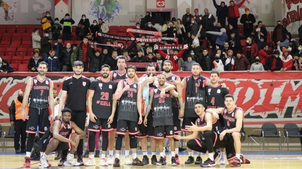 Samsunspor Basketbol Zorlansa Da Kazanmasını Bildi!