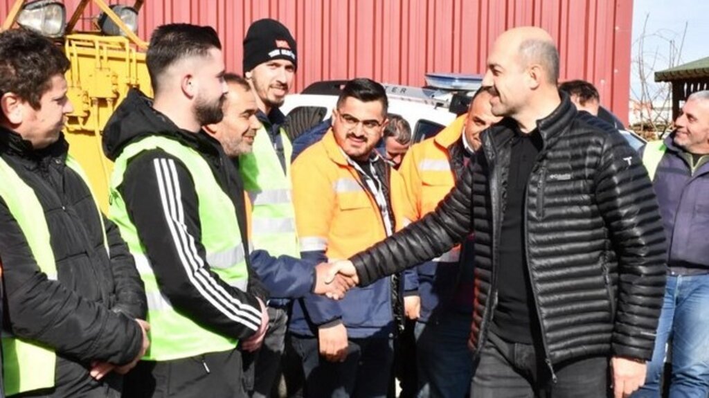 Başkan Kılıç, Karla Mücadele Timlerini Unutmadı!