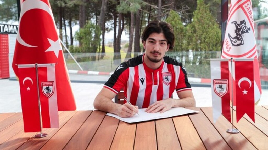 Samsunspor’dan Sol Kanata Transfer!