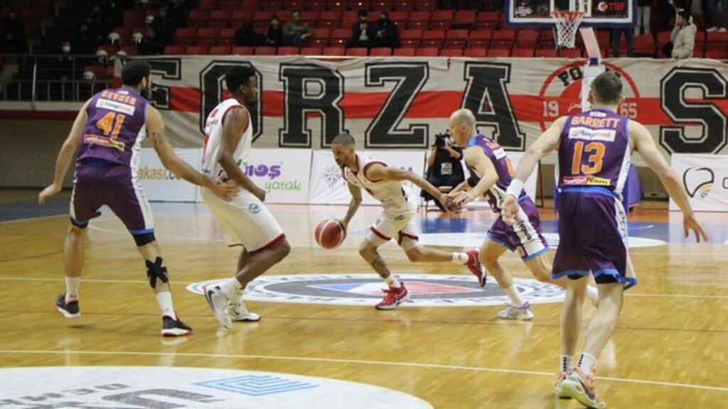 Samsunspor Basketboldan Zirve Yarışında Önemli Galibiyet!