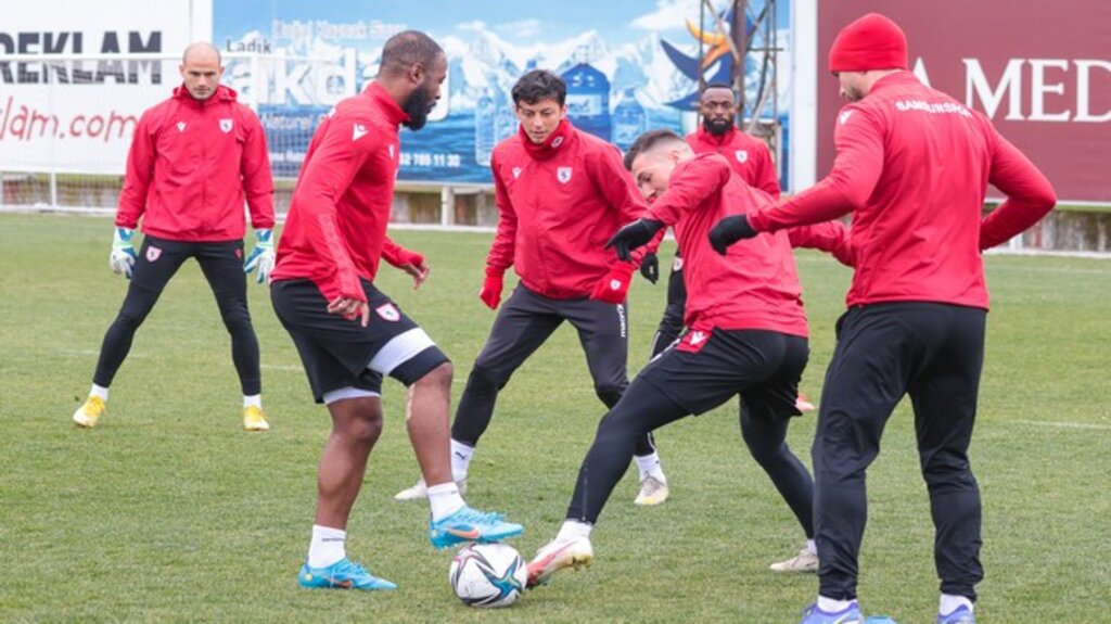 Samsunspor’da Gençlerbirliği Hazırlıkları Tamamlandı! İşte Muhtemel 11
