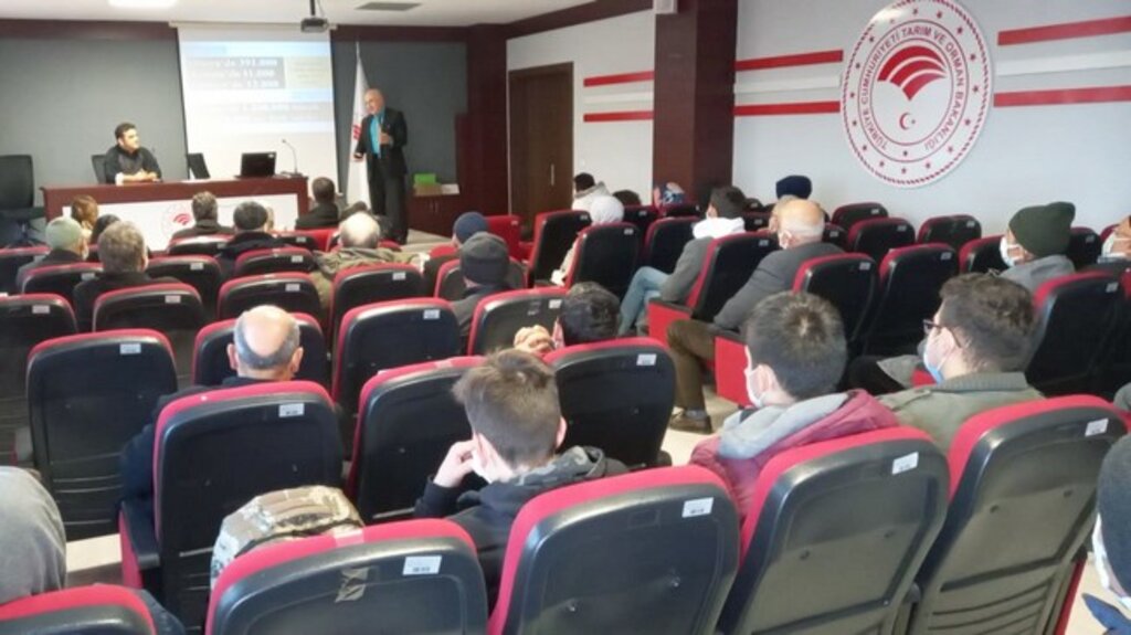 Samsun'da Tarımda Arı-bitki İlişkisi Eğitimi Verildi!