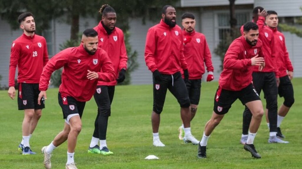 Samsunspor’da Adana Hazırlıkları Yeni Teknik Ekiple Sürdü!