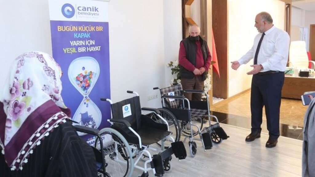 ‘Mavi Kapaklar’ Engelleri Kaldırıyor!