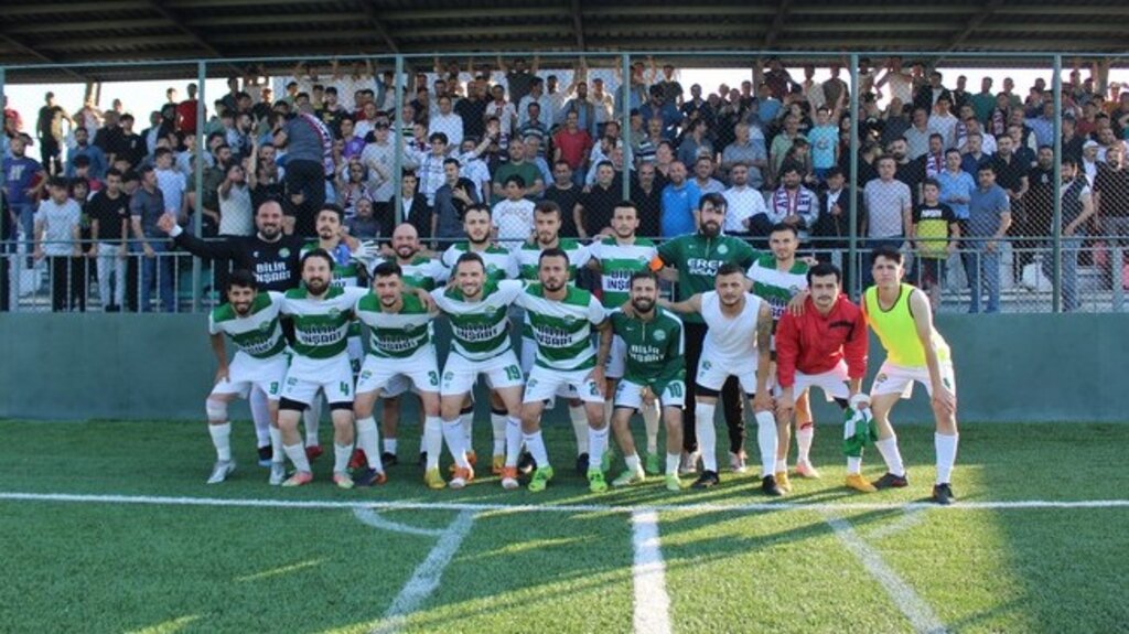 Ayvacık Belediyespor Süper Amatöre Yükseldi!