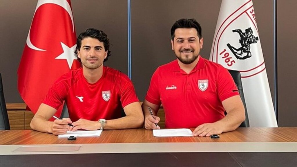 Ahmet Sagat Resmen Samsunspor'da!