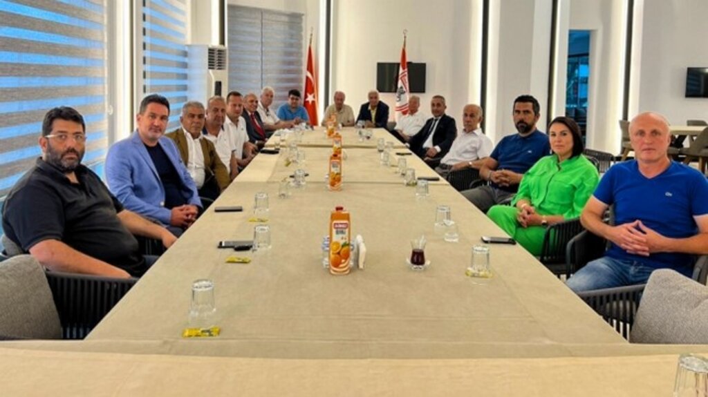 Samsunspor Divan Kurulu Görev Dağılımı Yaptı!