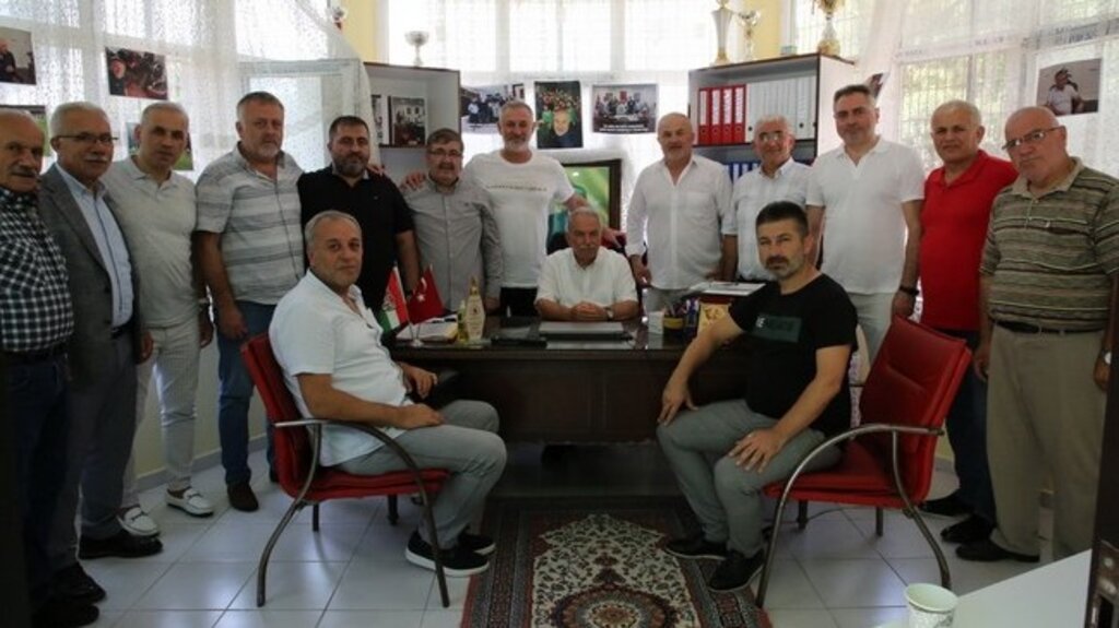 Başkan Demirtaş'dan Zeytinlikspor Kulübü Yönetimine Ziyaret!
