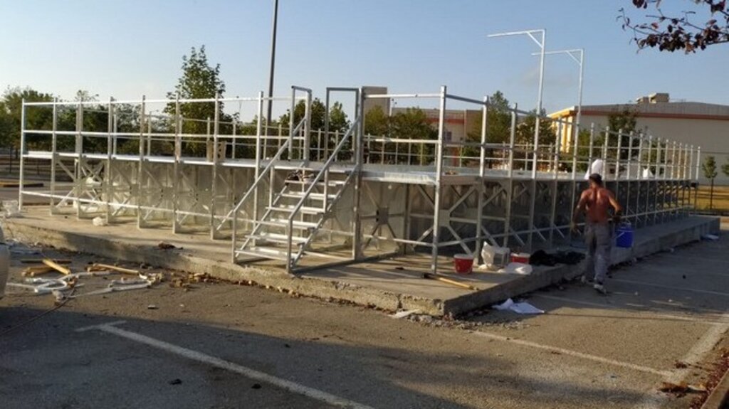 Salıpazarı'na Portatif Yüzme Havuzu Yapılıyor!