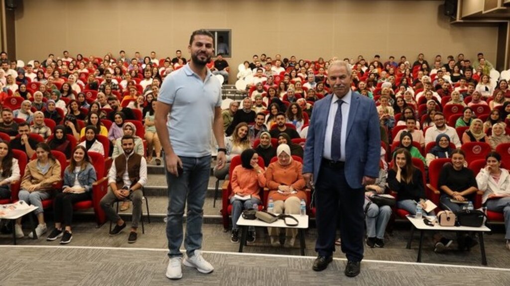 KPSS’ye Hazırlanan 450 Öğrenciye Başkan Demirtaş'tan Eğitim Desteği!