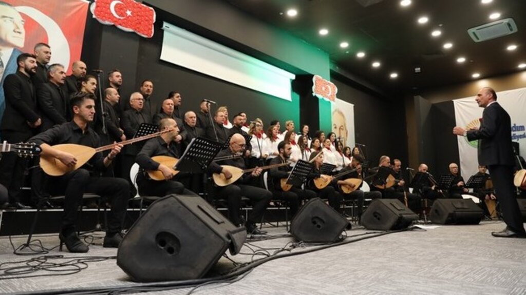 İlkadım’da Cumhuriyet Bayram Coşkusu THM Korosu Konseri İle Başladı!