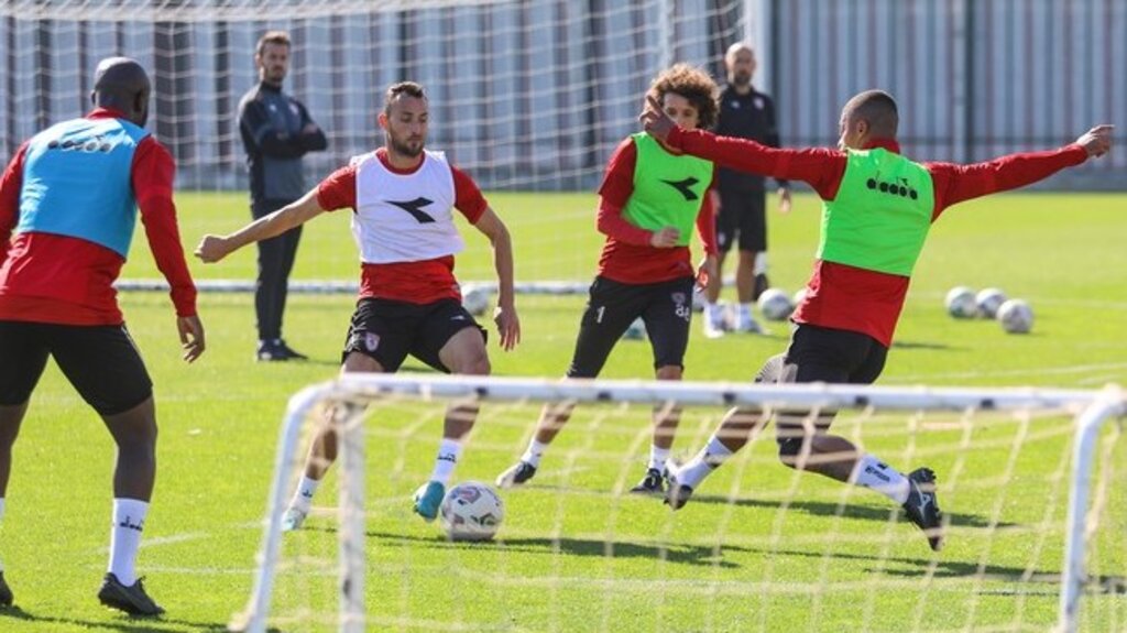 Samsunspor’da Pendik Mesaisi Başladı!
