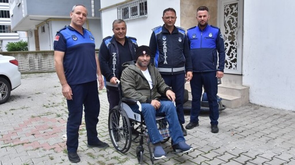 Tekkeköy’de Zabıtadan Örnek Davranış!