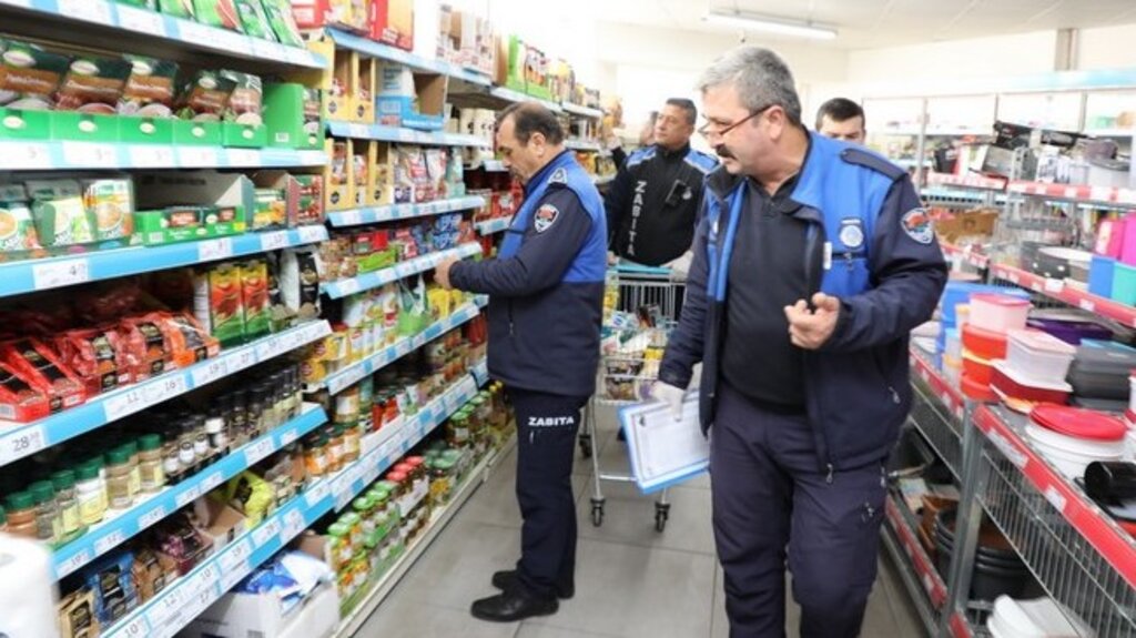 İlkadım Zabıta Ekiplerinden Market Zincirlerine Denetim!
