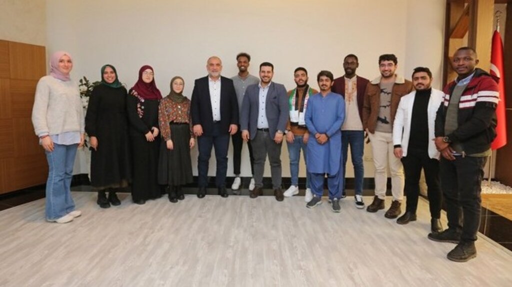 Başkan Sandıkçı Uluslararası Öğrencileri Ağırladı!