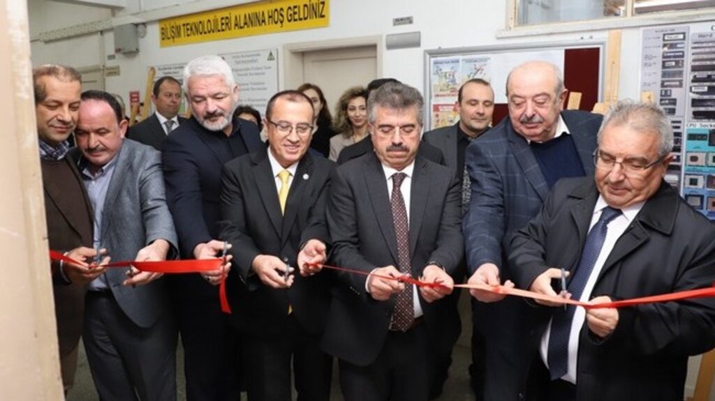 Çarşambalılar Yine Yan Yana!