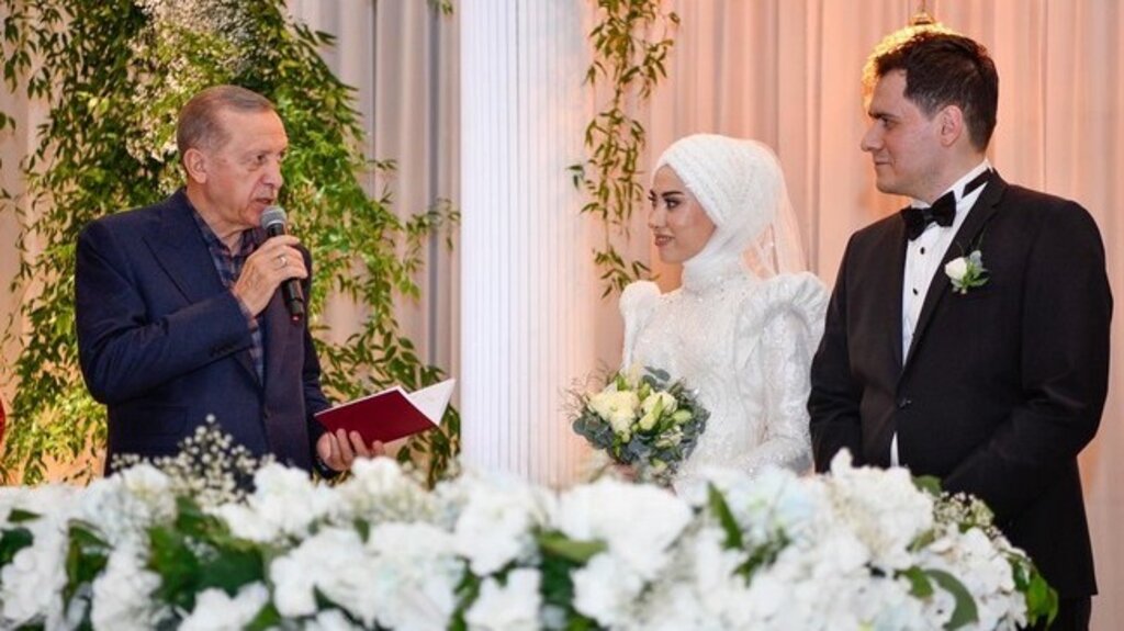 Cumhurbaşkanı Erdoğan, Başkan Demir’in Oğlunun Nikah Şahidi Oldu!
