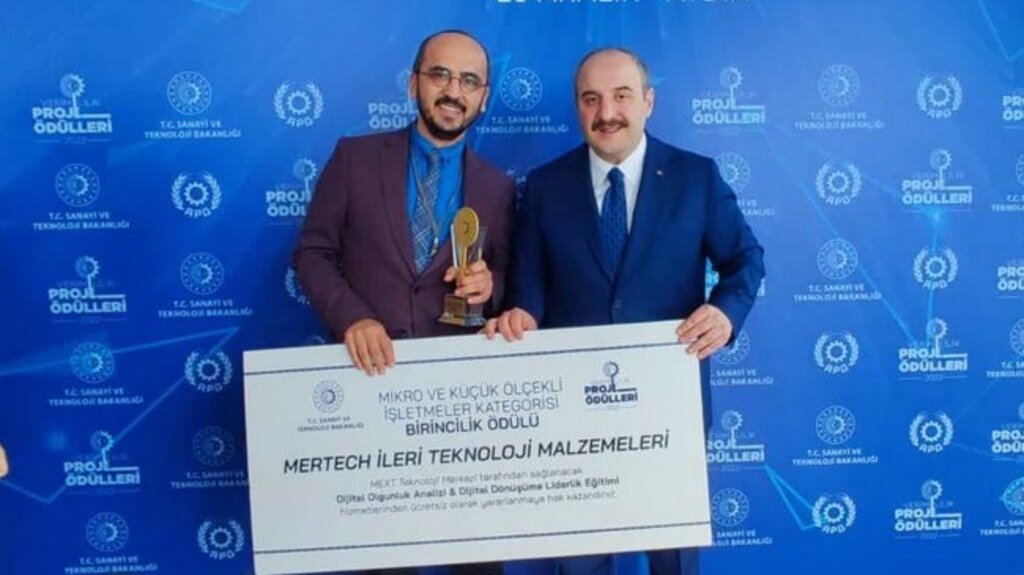 OMÜ Akademisyeni Birincilik Ödülünü Aldı!