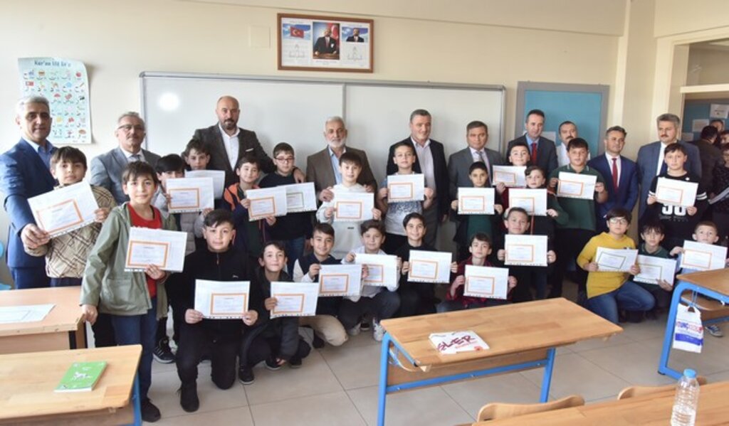 Başkan Togar Öğrencilerin Karne Heyecanını Paylaştı!